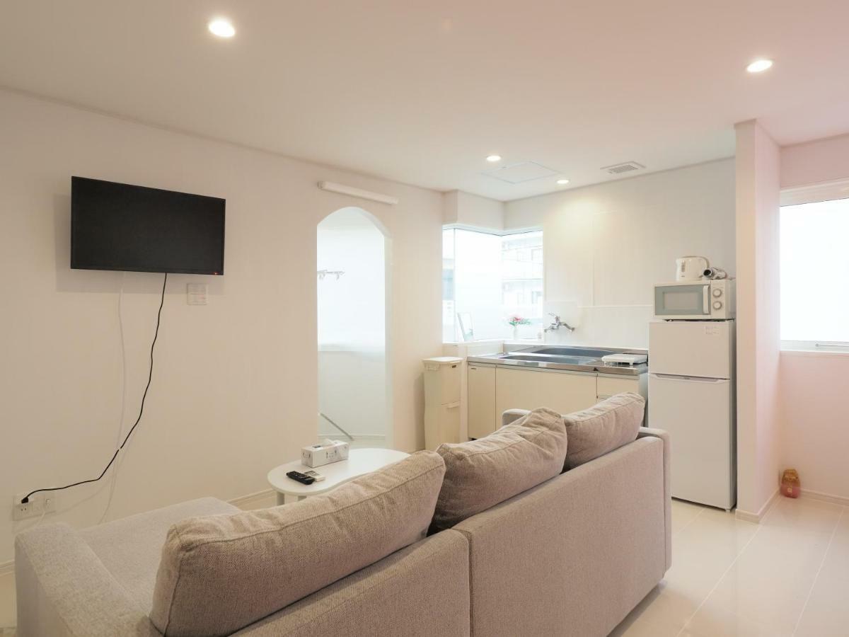 Apartamento Kukuru House Naha Exterior foto